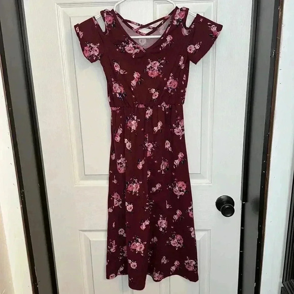 Dress - Picture 4 of 6